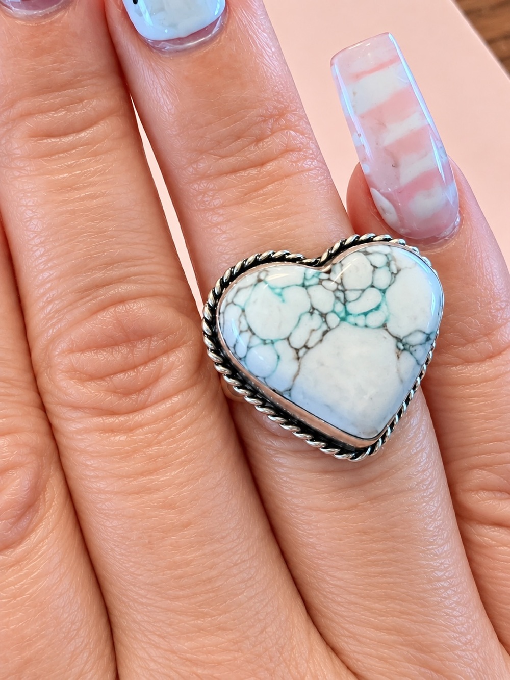 White Howlite Look Heart Statement Ring Size 7 Silver Tone Boho Western
